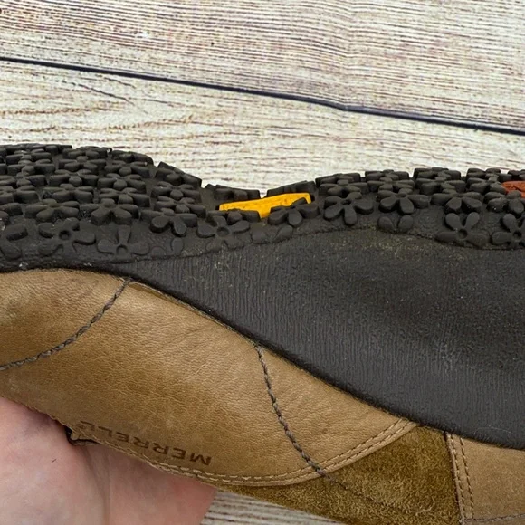 Merrell Women's Brown Wedge Shoes - Picture 6 of 13